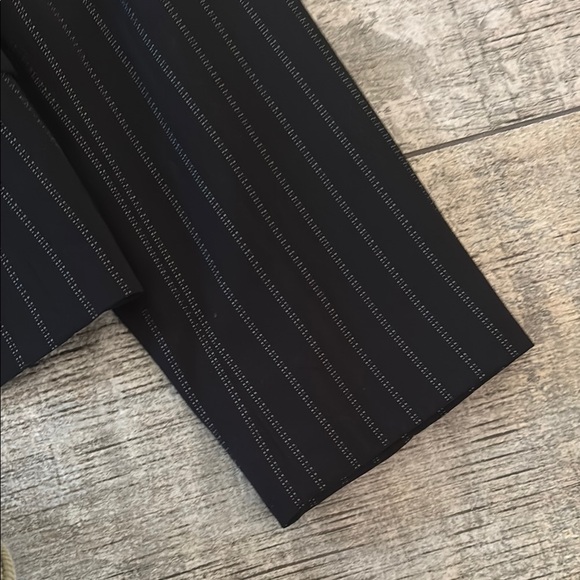 Tahari Women's Black Pinstripe Tahari Blazer - Picture 4 of 8